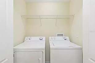 6246 Timberly Ln, Zephyrhills, FL 33542 - Photo 23