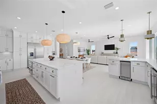 11460 7th St E, Treasure Island, FL 33706 - Photo 15