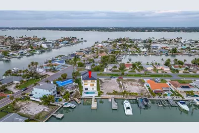 11460 7th Street E, Treasure Island, FL 33706 - Photo 59