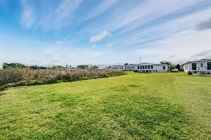 6827 S Lake Henry Dr NE, Winter Haven, FL 33881 - Photo 33