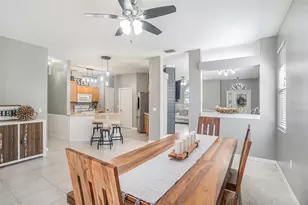 1135 Millbrook Cir, Bradenton, FL 34212 - Photo 5