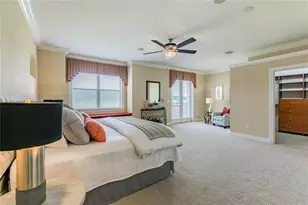 13920 Clubhouse Dr, Tampa, FL 33618 - Photo 25