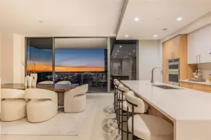 275 1st Ave S, Saint Petersburg, FL 33701 - Photo 17