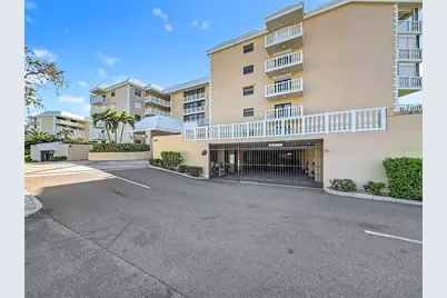 6600 Sunset Way #208, Saint Pete Beach, FL 33706 - Photo 11