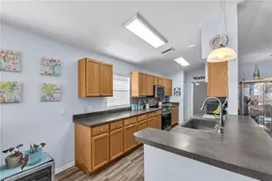 3518 Gray Whetstone St, Brandon, FL 33511 - Photo 7