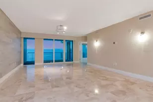 1350 Gulf Blvd, Clearwater Beach, FL 33767 - Photo 5