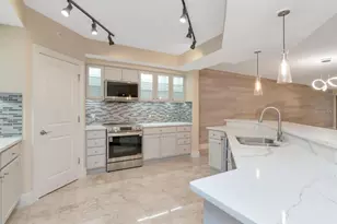 1350 Gulf Blvd, Clearwater Beach, FL 33767 - Photo 23