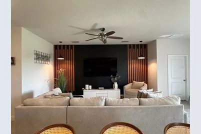 33034 Sand Creek Drive, Wesley Chapel, FL 33543 - Photo 13