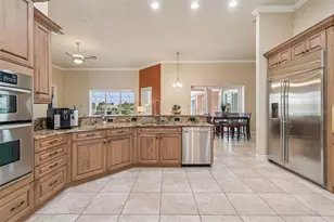 729 Manns Harbor Dr, Apollo Beach, FL 33572 - Photo 23