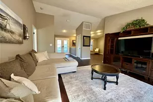 10116 130th Ln, Seminole, FL 33776 - Photo 13