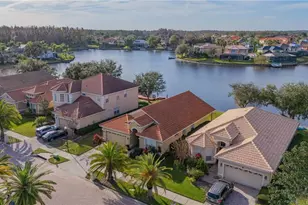 18028 Java Isle Dr, Tampa, FL 33647 - Photo 5