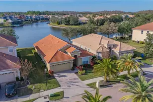 18028 Java Isle Dr, Tampa, FL 33647 - Photo 3