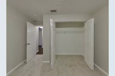 [Address not provided], Plant City, FL 33566 - Photo 11