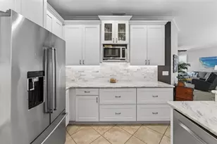 5455 Sunset Falls Dr, Apollo Beach, FL 33572 - Photo 19