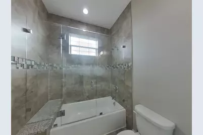 [Address not provided], Tampa, FL 33614 - Photo 13