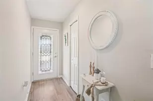 523 Valentina Ln, Auburndale, FL 33823 - Photo 9