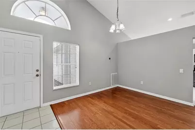 11305 Symmes Lake Drive, Riverview, FL 33569 - Photo 5