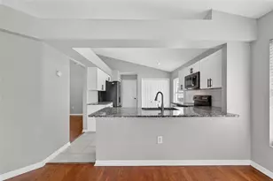 11305 Symmes Lake Dr, Riverview, FL 33569 - Photo 15