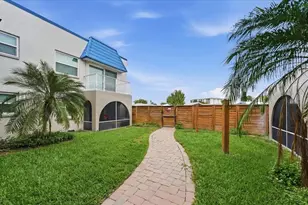 17035 Gulf Blvd, North Redington Beach, FL 33708 - Photo 3