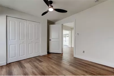 8722 Elmwood Lane, Tampa, FL 33615 - Photo 17