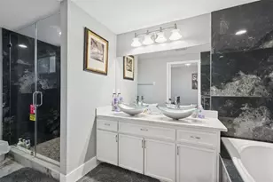 9078 Birmingham Ave, Weeki Wachee, FL 34613 - Photo 19