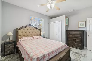 9078 Birmingham Ave, Weeki Wachee, FL 34613 - Photo 21
