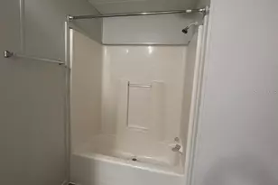 6316 Eugene Acres Ln, Gibsonton, FL 33534 - Photo 11