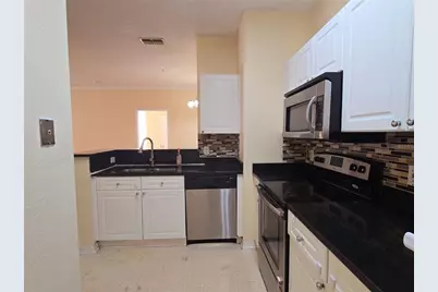 18001 Richmond Place Drive #715, Tampa, FL 33647 - Photo 11