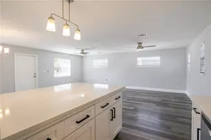 4711 Ohio Ave, Tampa, FL 33616 - Photo 17