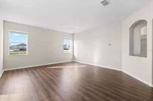 1504 Oak Pond St, Ruskin, FL 33570 - Photo 11