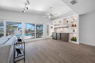 539 Baywood Dr S, Dunedin, FL 34698 - Photo 9