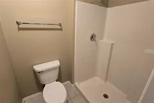 819 Brenton Leaf Dr, Ruskin, FL 33570 - Photo 7