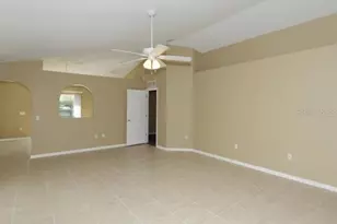 819 Brenton Leaf Dr, Ruskin, FL 33570 - Photo 3