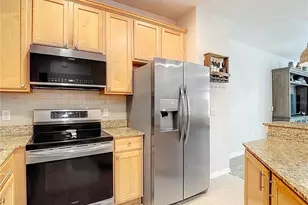 2426 Middleton Grove Dr, Brandon, FL 33511 - Photo 25