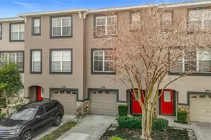 2426 Middleton Grove Dr, Brandon, FL 33511 - Photo 1