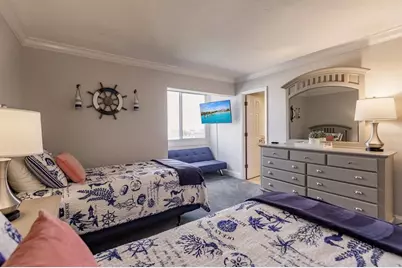 1125 W Peppertree Drive #705, Sarasota, FL 34242 - Photo 23