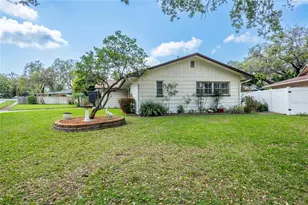 1830 Oak Forest Dr S, Clearwater, FL 33759 - Photo 39