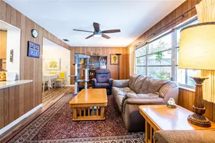 1830 Oak Forest Dr S, Clearwater, FL 33759 - Photo 17