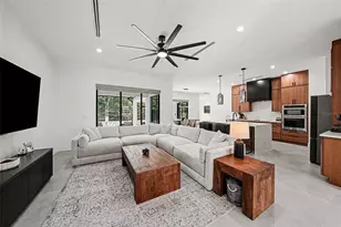 17296 Raintree Rd, Lutz, FL 33558 - Photo 3