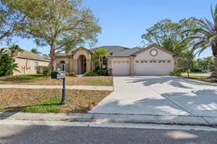 9903 Bennington Dr, Tampa, FL 33626 - Photo 5