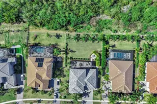 826 Manns Harbor Dr, Apollo Beach, FL 33572 - Photo 7