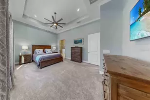 826 Manns Harbor Dr, Apollo Beach, FL 33572 - Photo 43