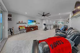 826 Manns Harbor Dr, Apollo Beach, FL 33572 - Photo 57