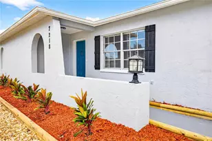 7218 Isle Dr, Port Richey, FL 34668 - Photo 3