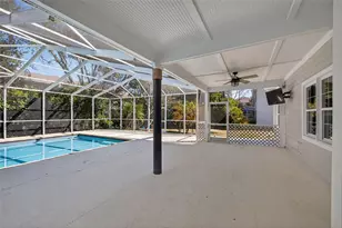 8667 Burning Tree Cir, Seminole, FL 33777 - Photo 39