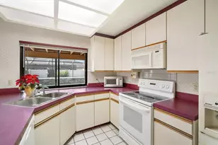 2309 Walden Pl N, Plant City, FL 33566 - Photo 13