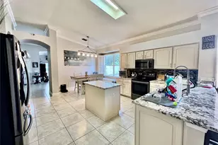 9118 Whispering Willow Way, Tampa, FL 33614 - Photo 7