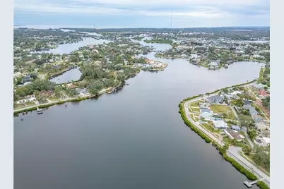 829 Callista Cay Loop, Tarpon Springs, FL 34689 - Photo 9