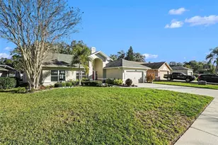 905 Clearcreek Dr, Tampa, FL 33613 - Photo 7