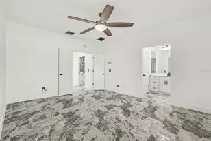 905 Clearcreek Dr, Tampa, FL 33613 - Photo 29